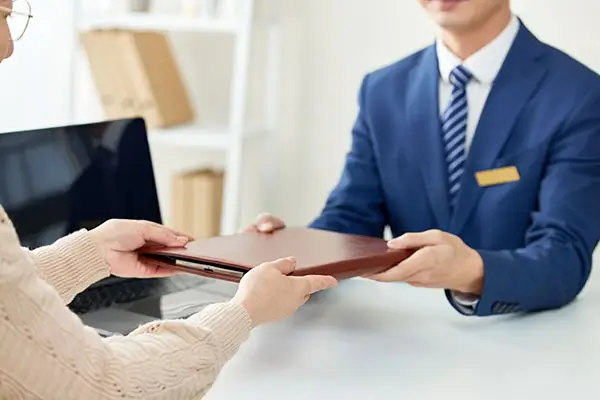 什么电脑盖子也是屏幕